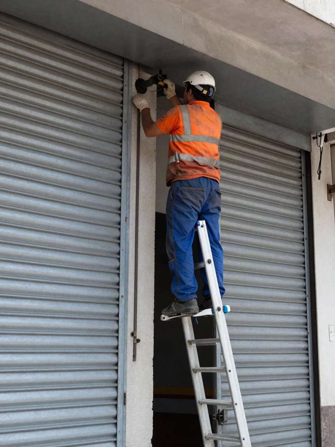 Reparación en el acto – Cortinas Metálicas Metalmarc, Balvanera